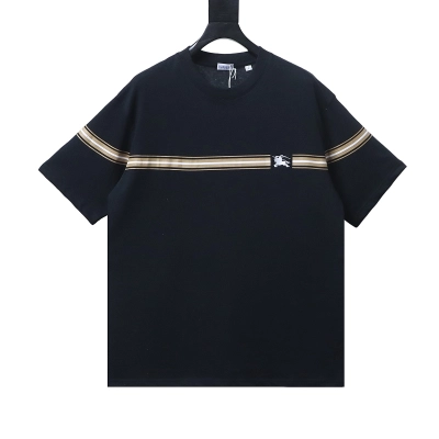 BURBERRY Equestrian Embroidery Print Short Sleeve T-Shirt Style 2 01