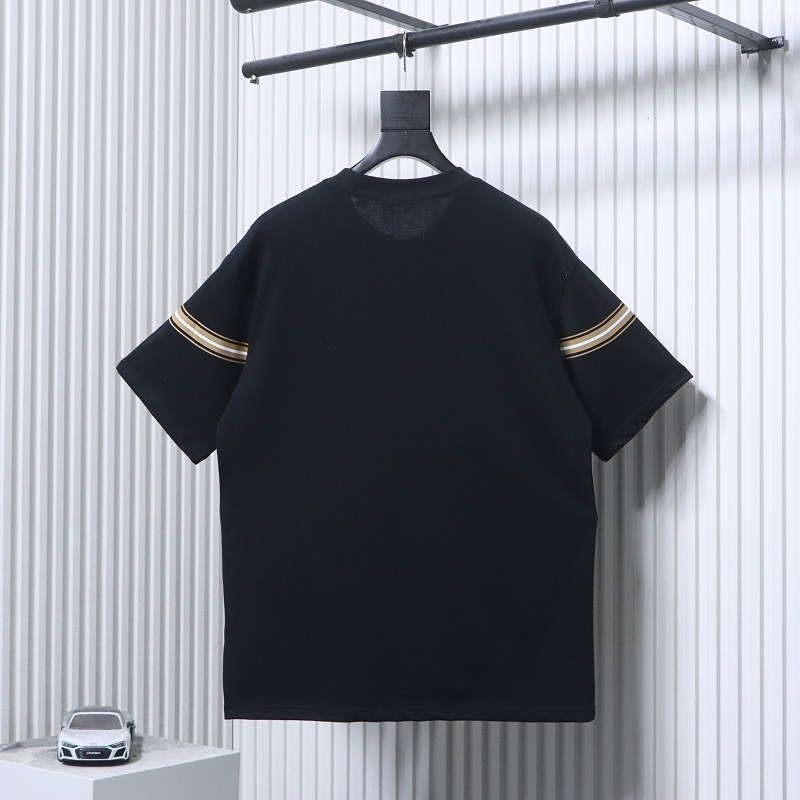 BURBERRY Equestrian Embroidery Print Short Sleeve T-Shirt Style 2