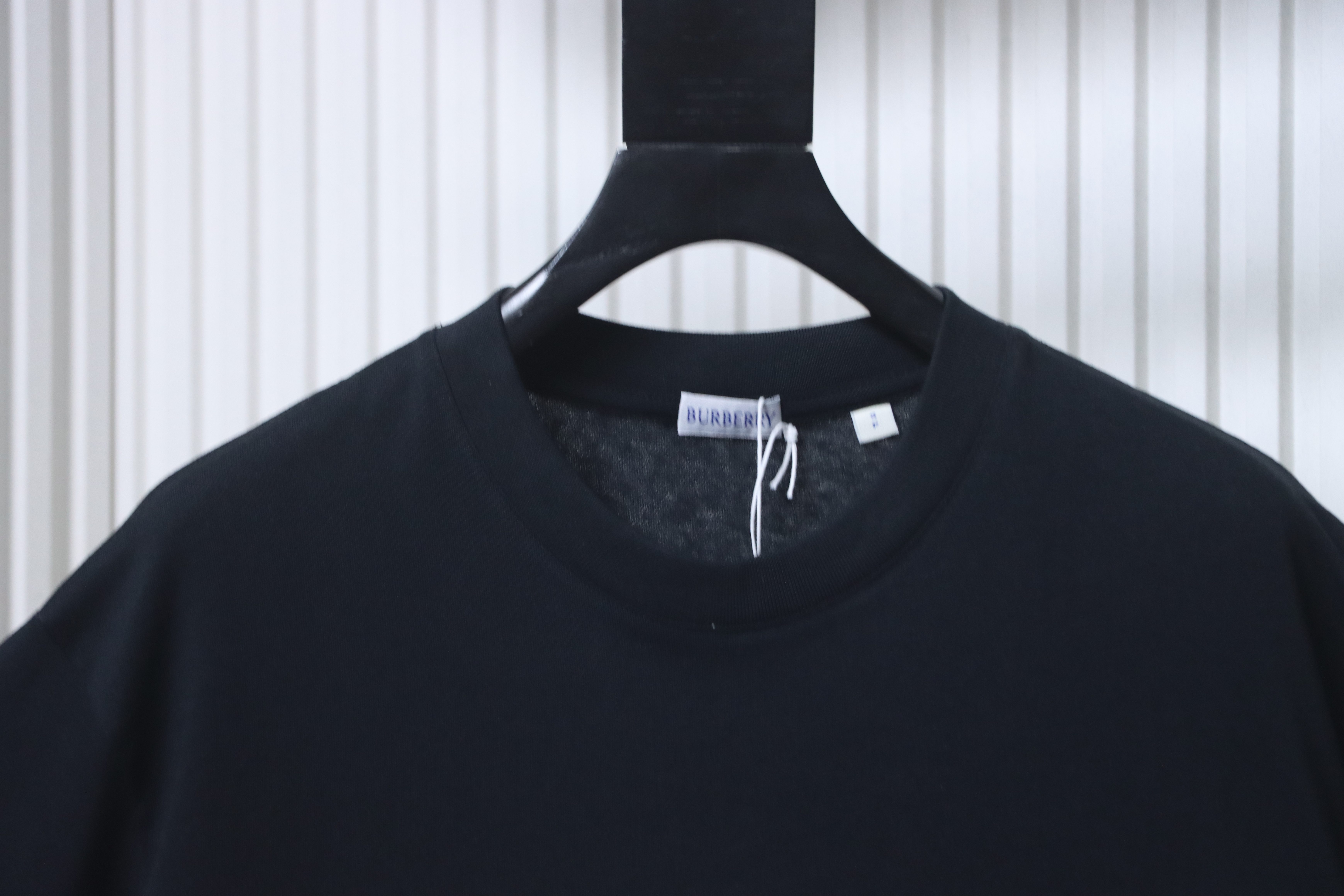 BURBERRY Equestrian Embroidery Print Short Sleeve T-Shirt Style 2