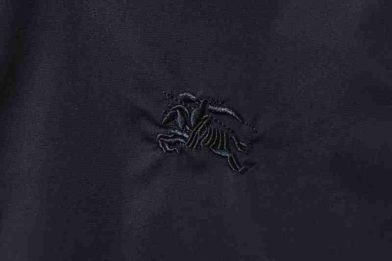BURBERRY Equestrian Embroidery Shirt Style 2