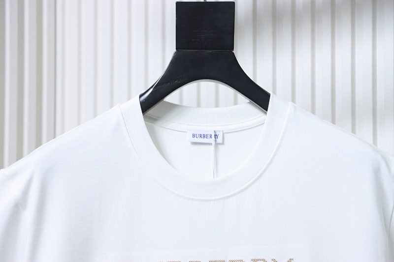 BURBERRY Equestrian Knight Check Short Sleeve T-Shirt Style 1