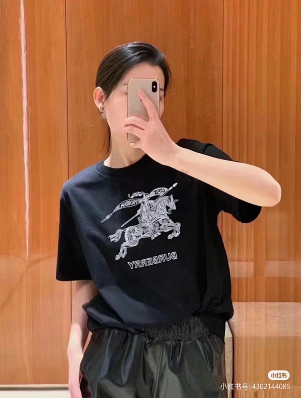 BURBERRY Equestrian Knight Embroidery Logo Short Sleeve T-Shirt