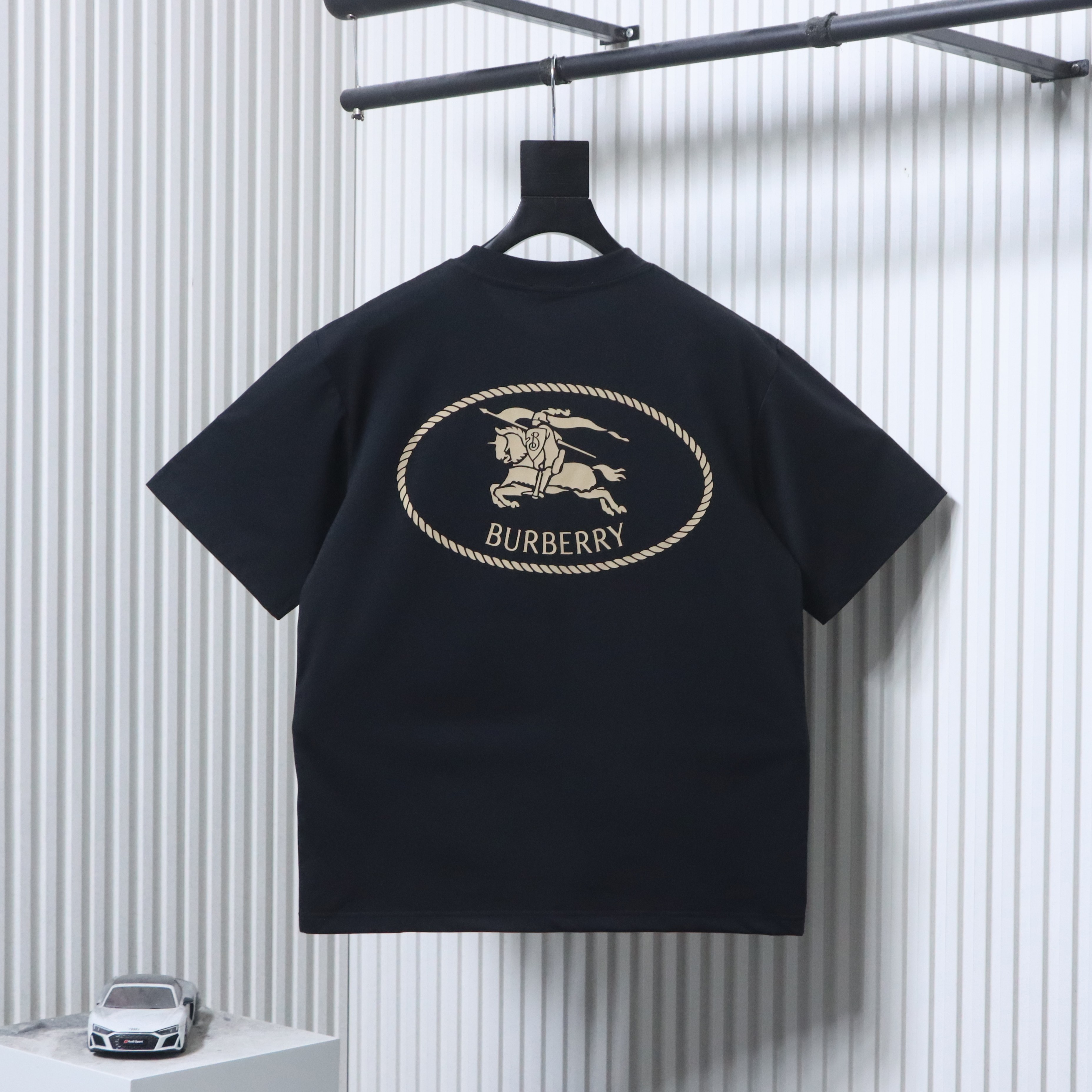 BURBERRY Equestrian Knight Short Sleeve T-Shirt Style 1