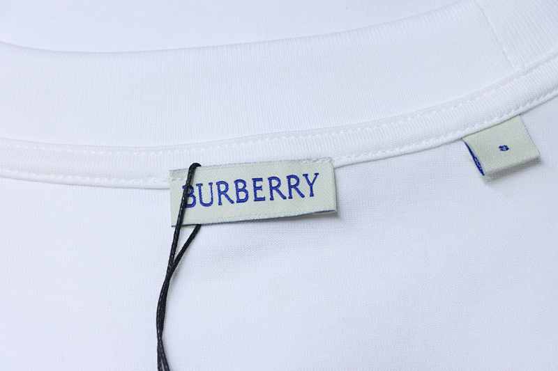 BURBERRY Equestrian Print Short Sleeve T-Shirt Style 1