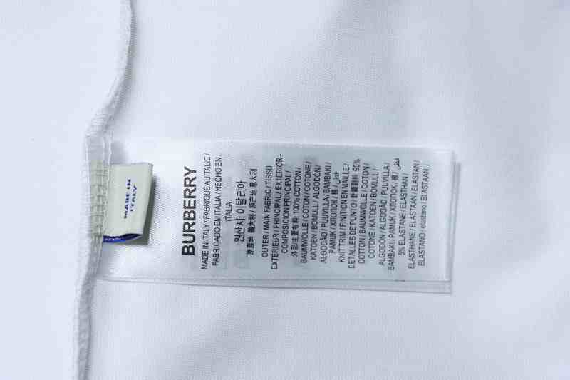 BURBERRY Equestrian Print Short Sleeve T-Shirt Style 1