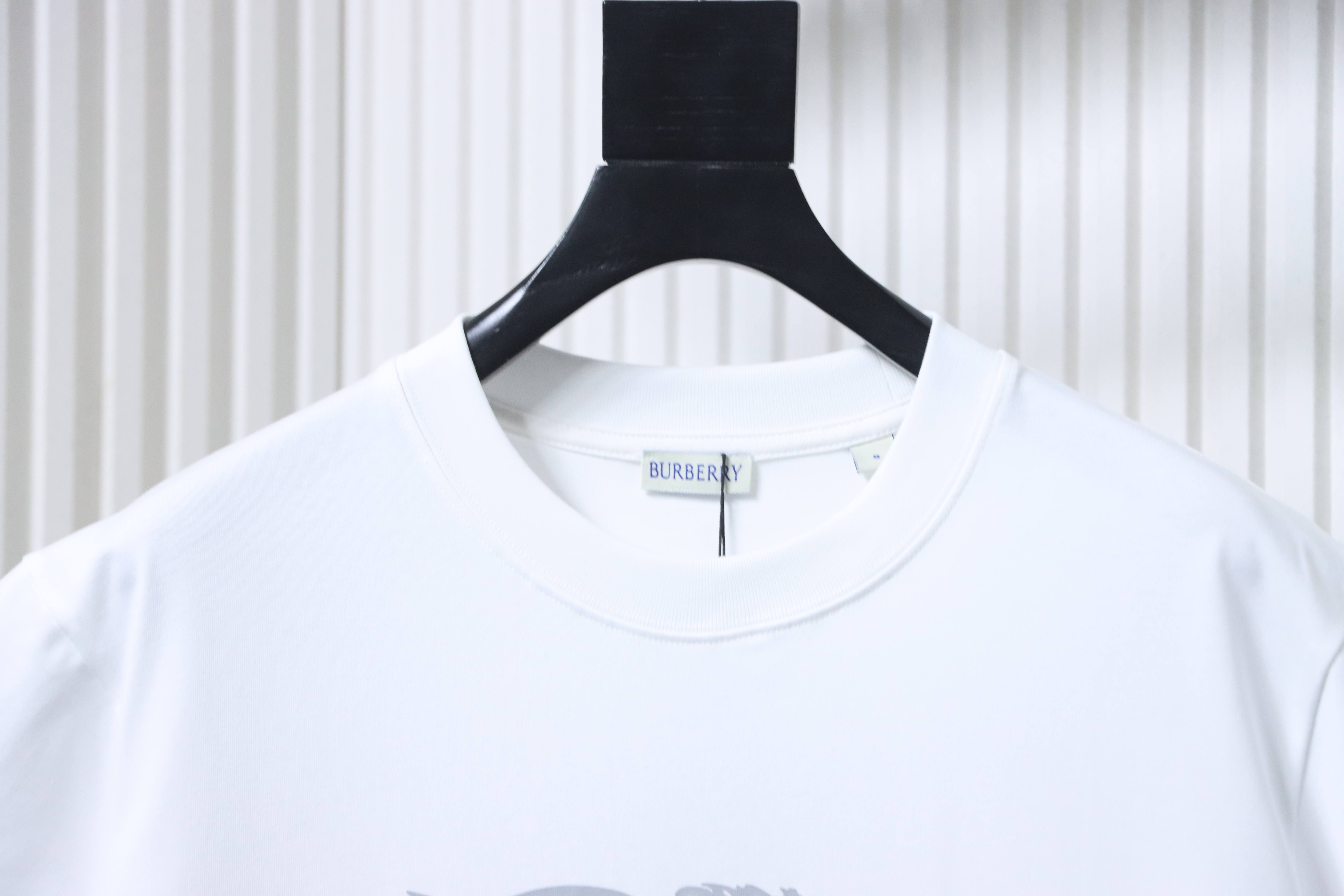 BURBERRY Equestrian Print Short Sleeve T-Shirt Style 1