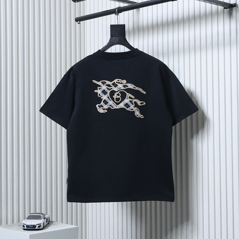 BURBERRY Equestrian Short Sleeve T-Shirt Style 1