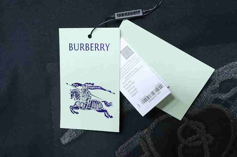 BURBERRY Equestrian Short Sleeve T-Shirt Style 1
