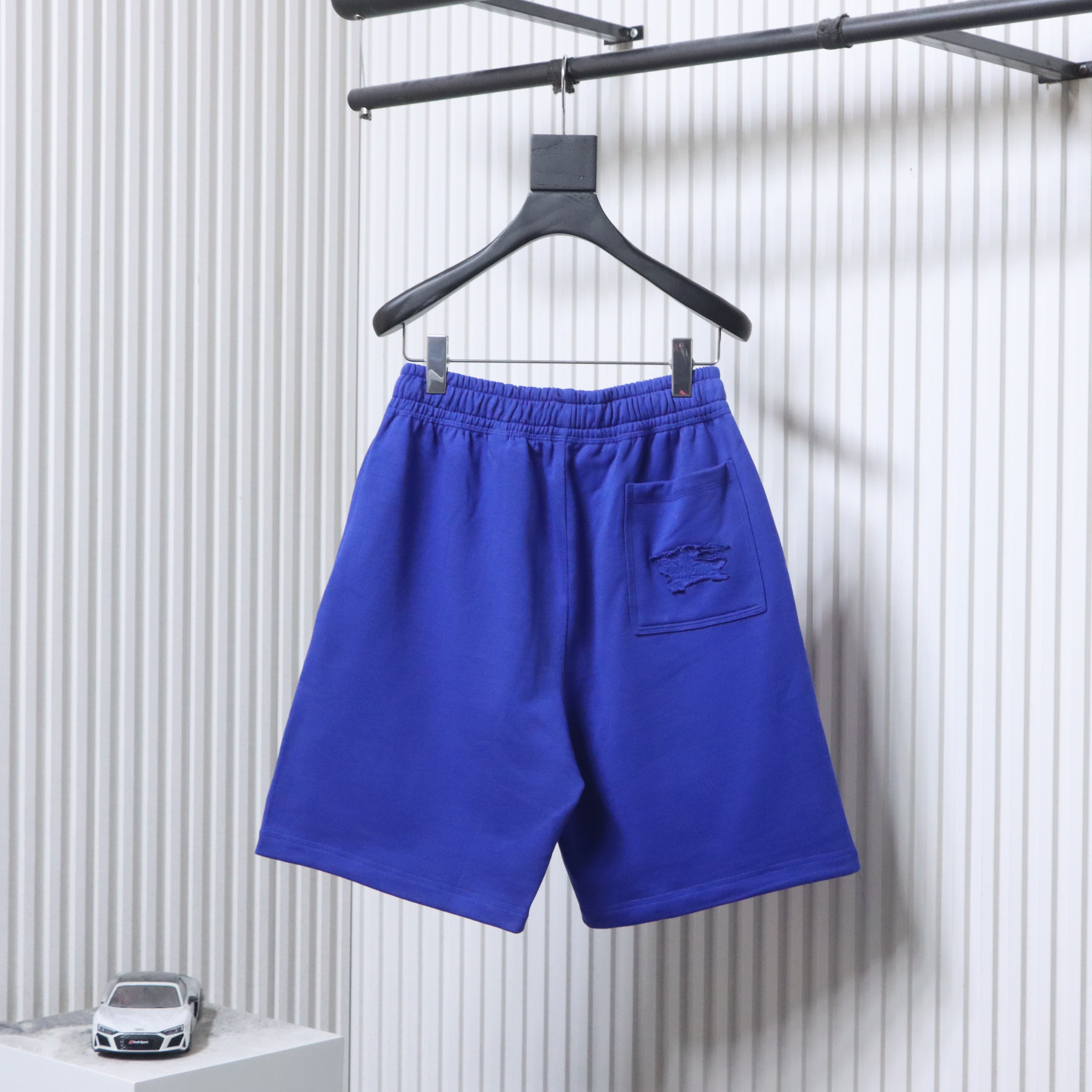 BURBERRY Equestrian Shorts Style 1