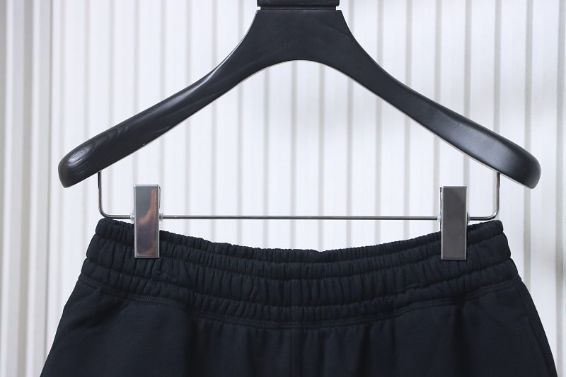BURBERRY Equestrian Shorts Style 2