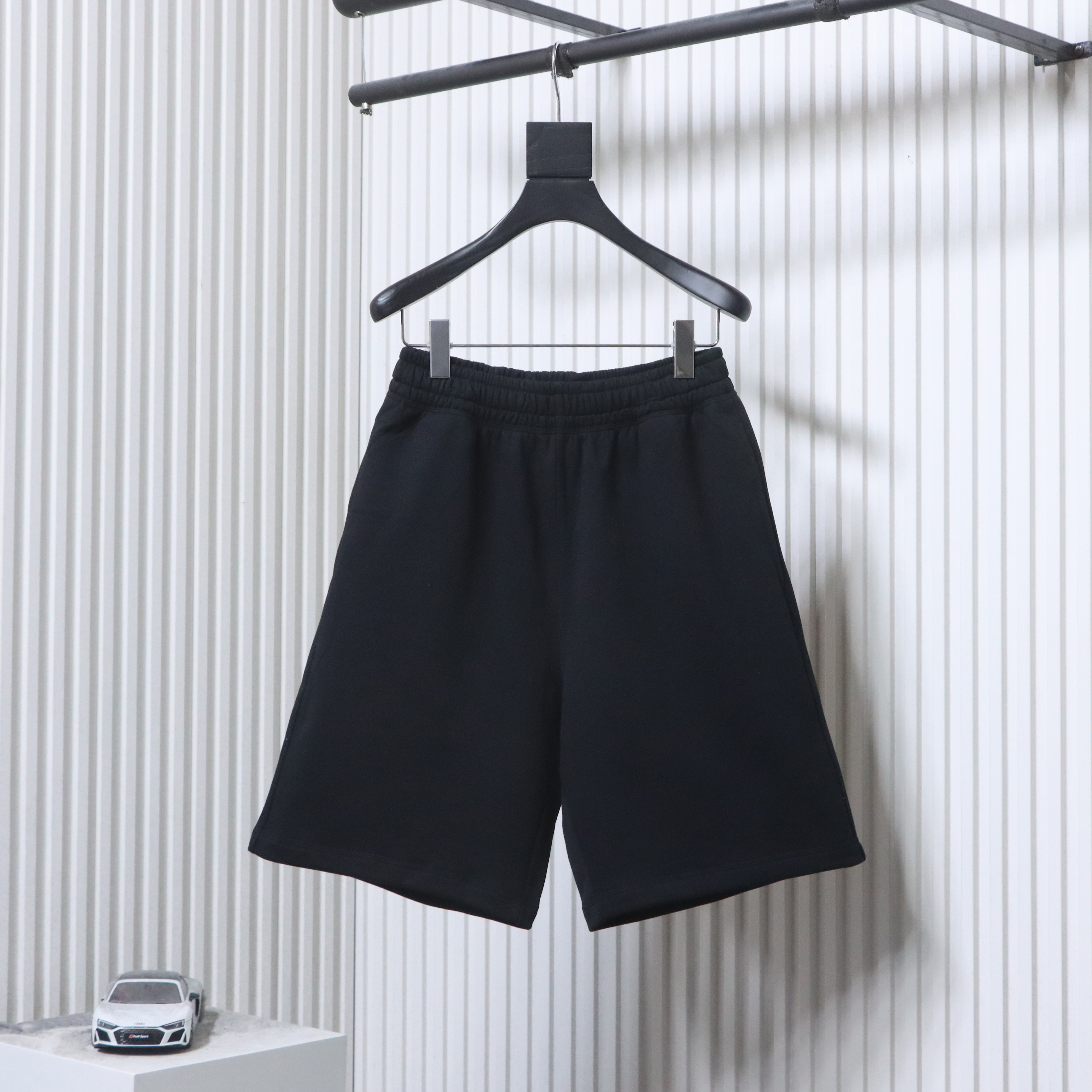 BURBERRY Equestrian Shorts Style 2