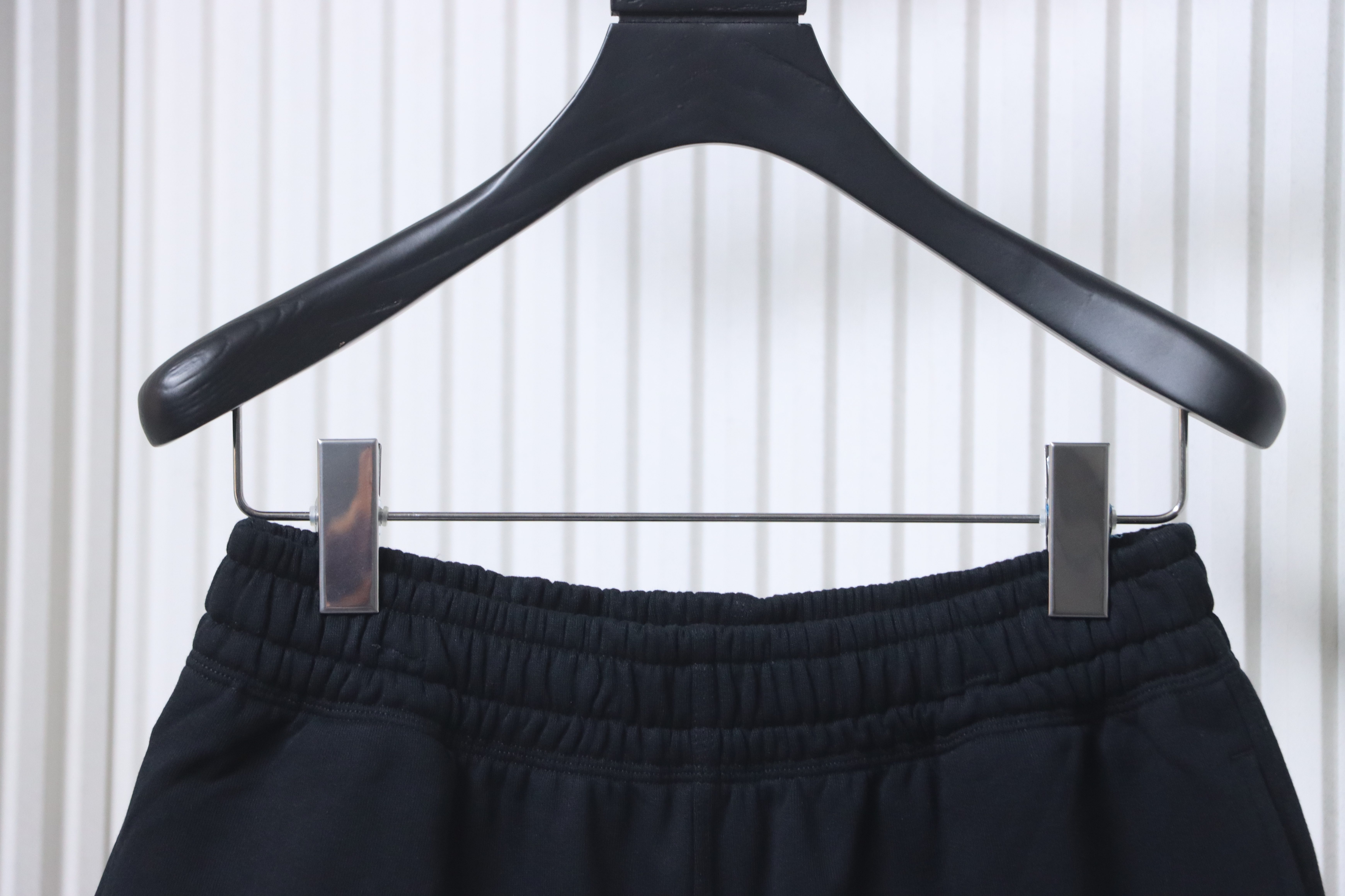 BURBERRY Equestrian Shorts Style 2