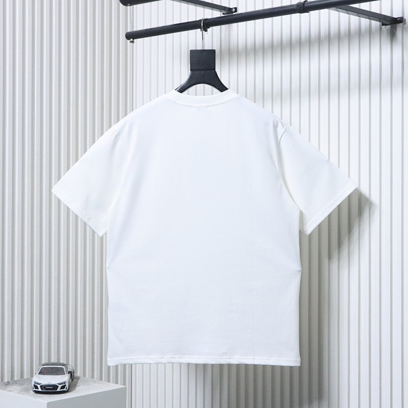 BURBERRY Gothic Embroidery Short Sleeve T-Shirt Style 3