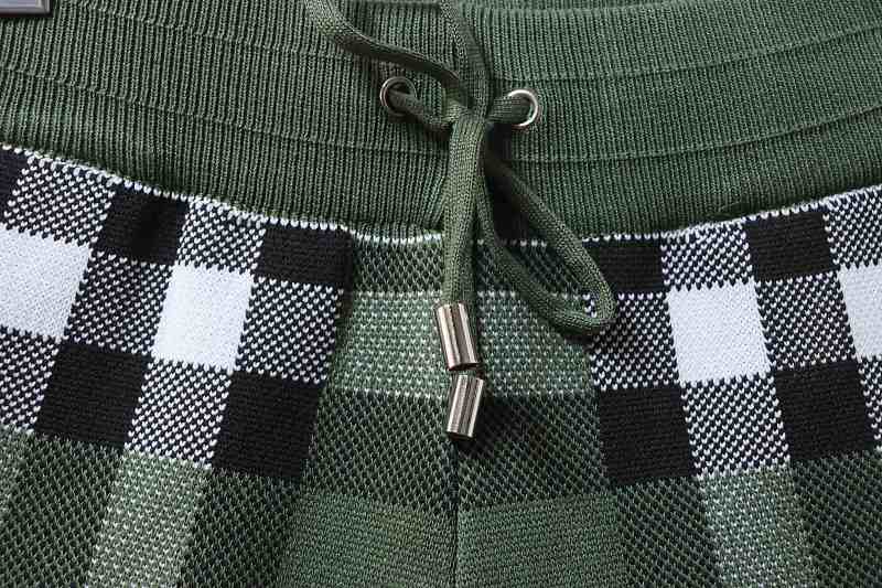 BURBERRY Knit Check Shorts Style 2