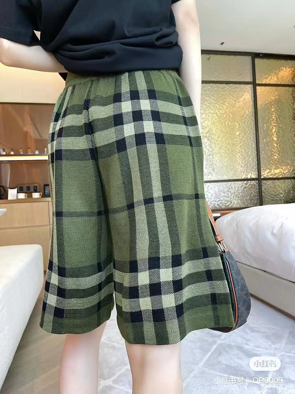 BURBERRY Knit Check Shorts Style 2