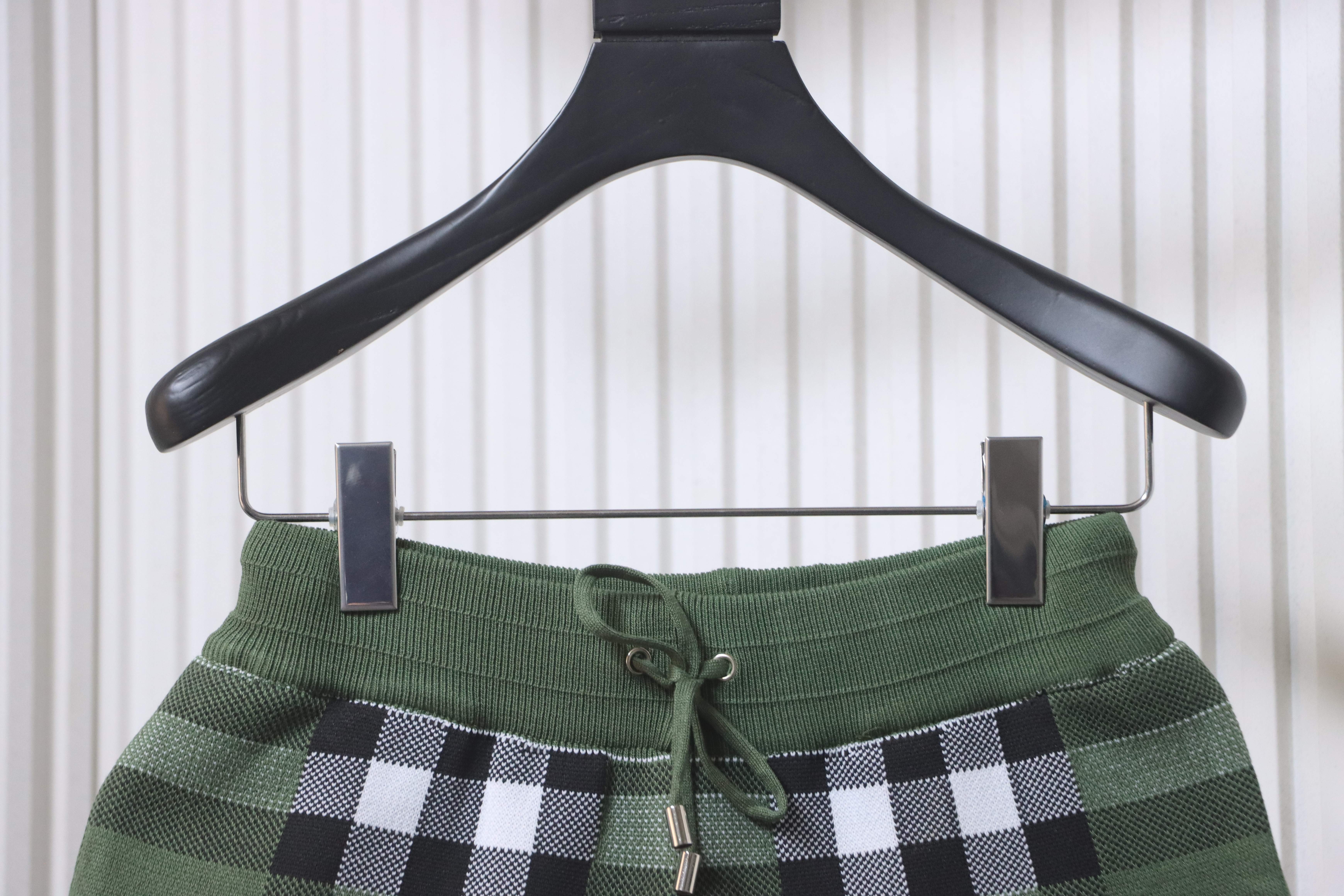 BURBERRY Knit Check Shorts Style 2