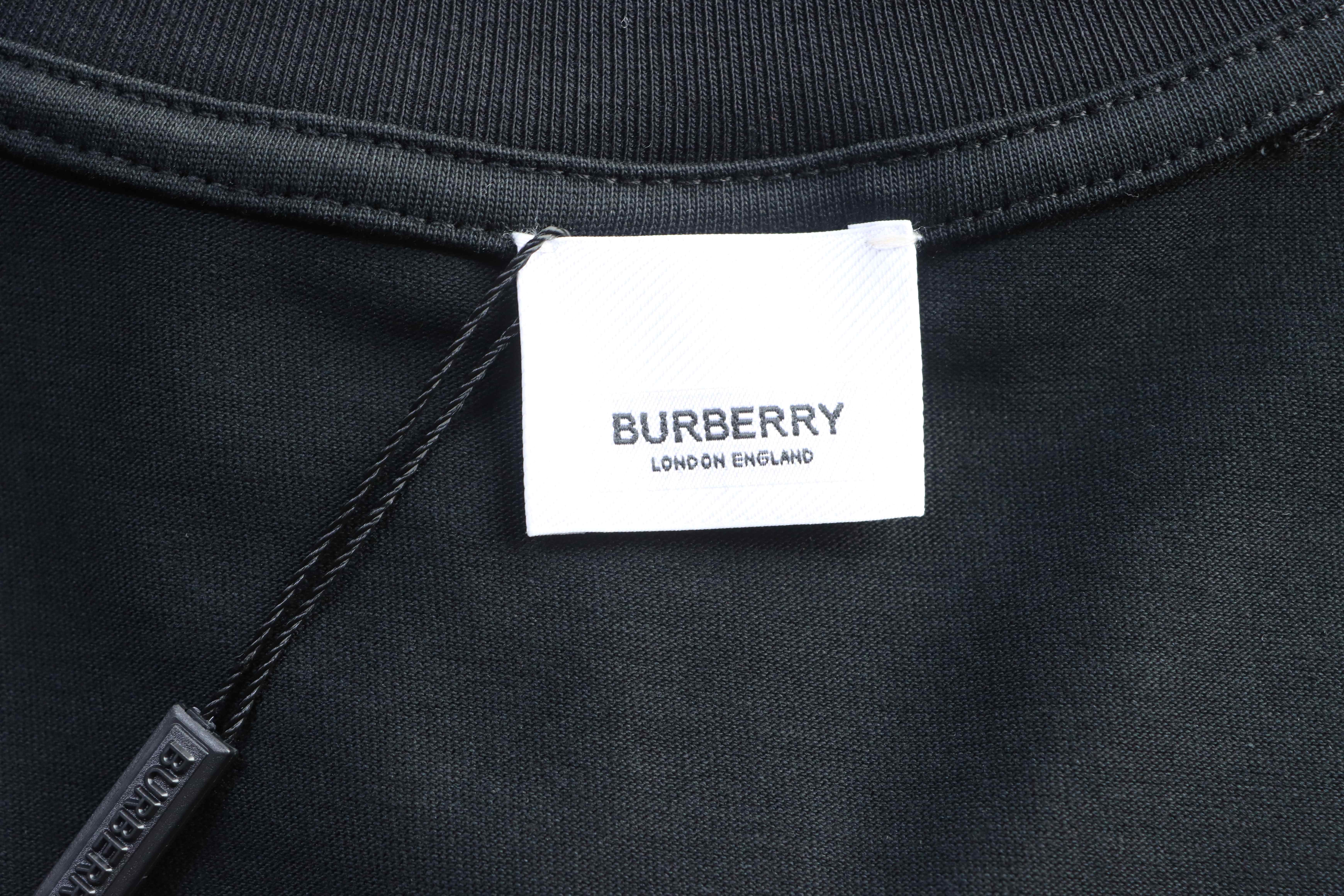 BURBERRY Letter Short Sleeve T-Shirt Style 1