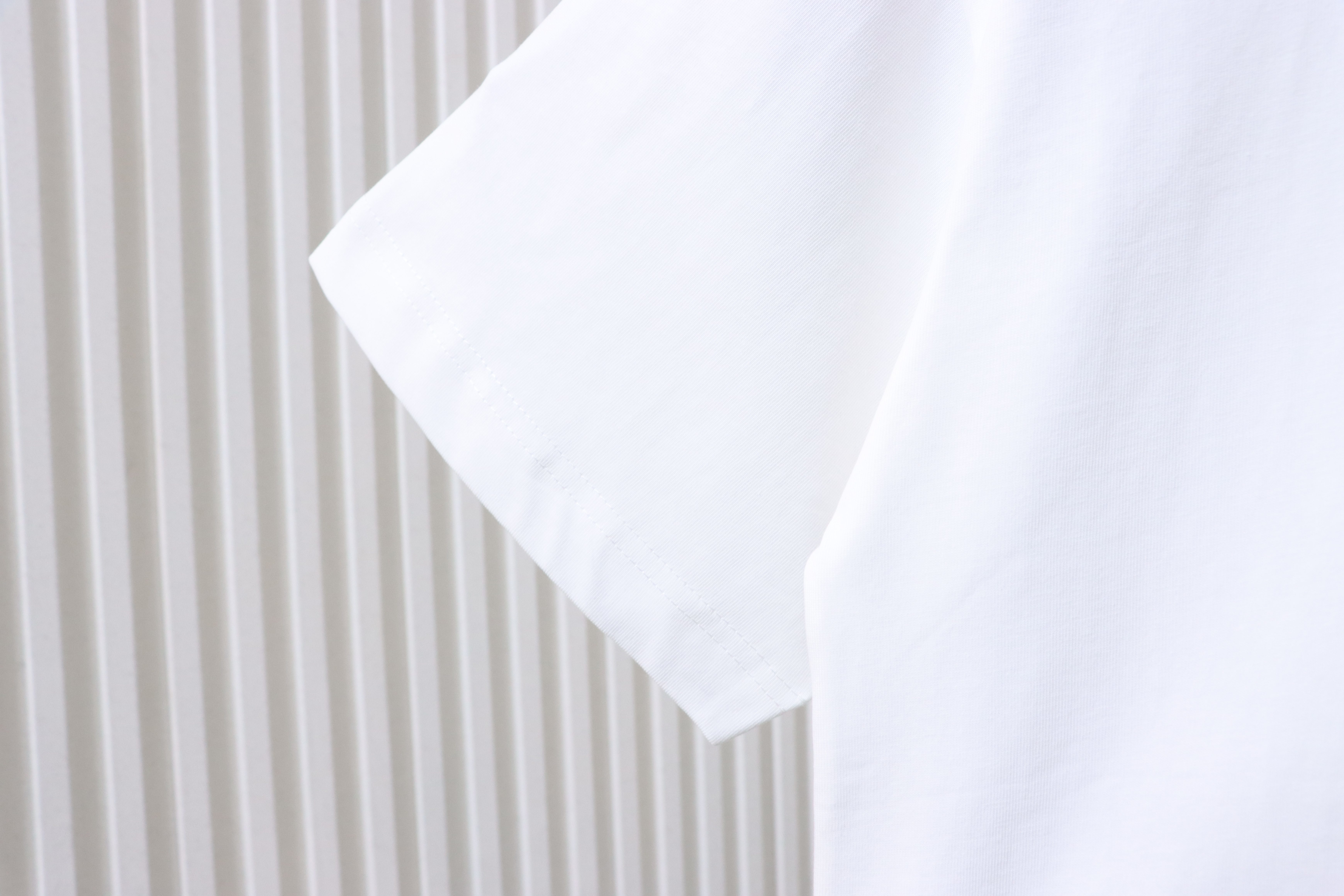 BURBERRY Letter Short Sleeve T-Shirt Style 2
