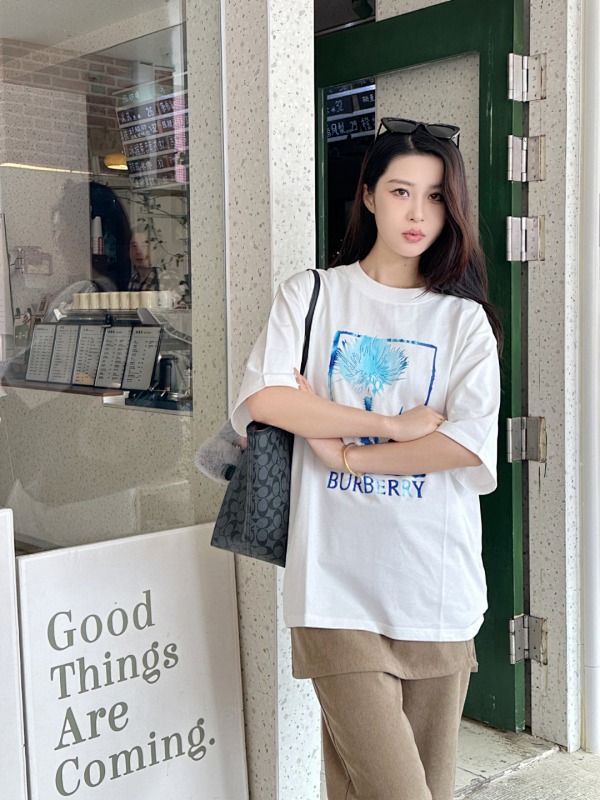 BURBERRY Print Cotton Short Sleeve T-Shirt Style 1