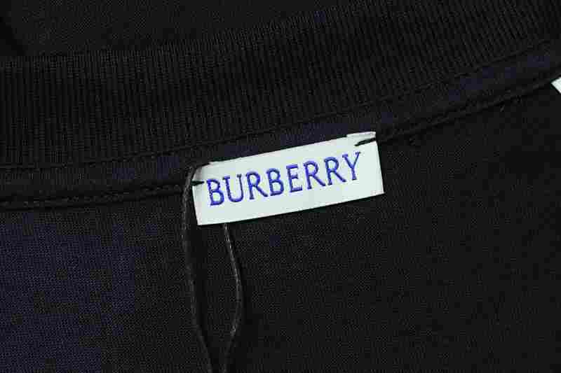 BURBERRY Print Cotton Short Sleeve T-Shirt Style 2