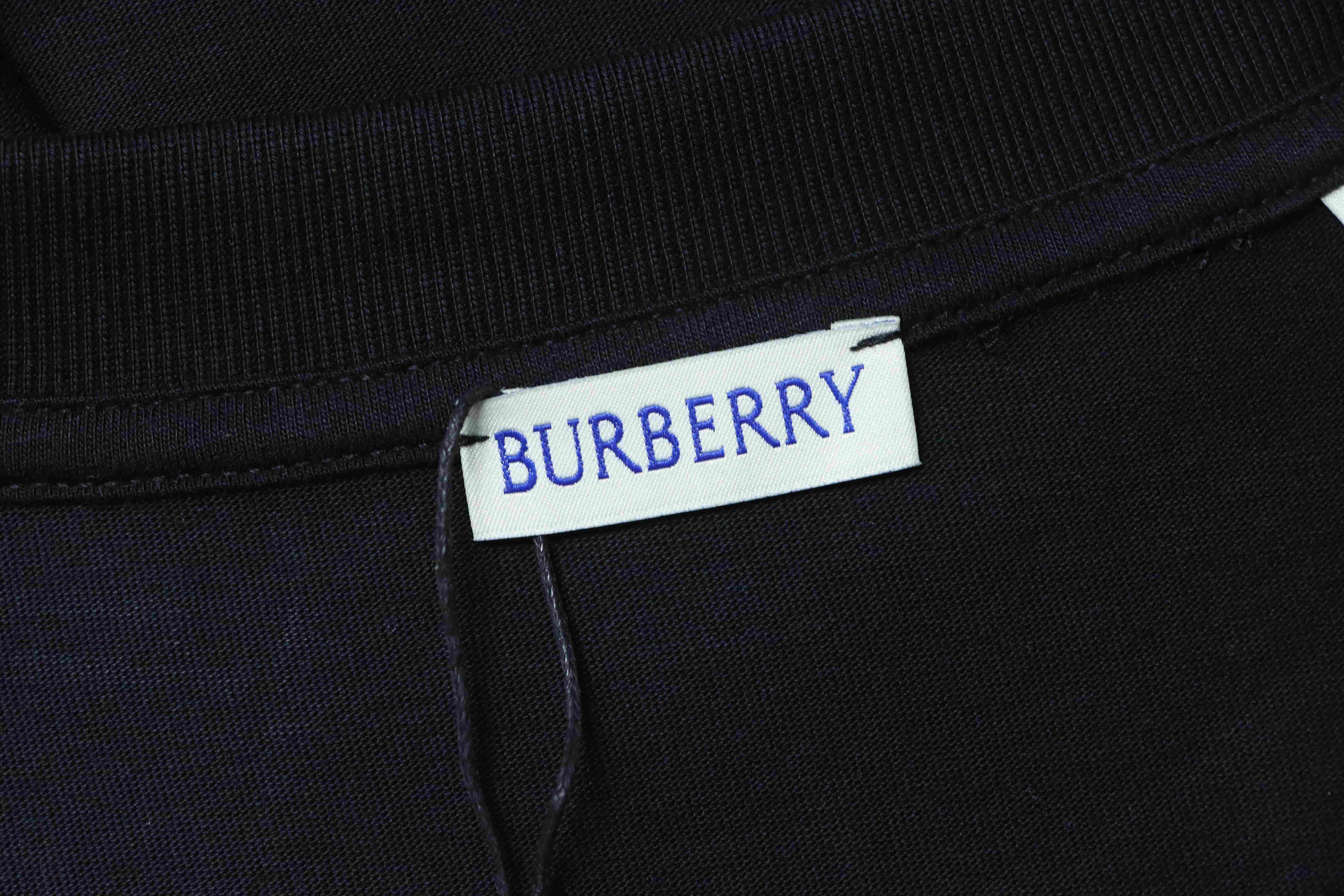 BURBERRY Print Cotton Short Sleeve T-Shirt Style 2