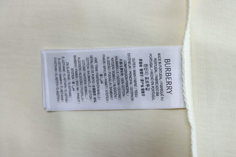 BURBERRY Print Logo Short Sleeve T-Shirt Style 1