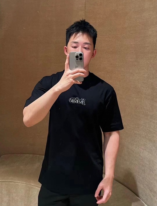 BURBERRY Print Logo Short Sleeve T-Shirt Style 2