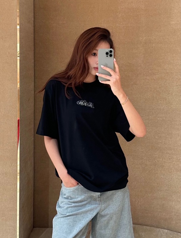 BURBERRY Print Logo Short Sleeve T-Shirt Style 2