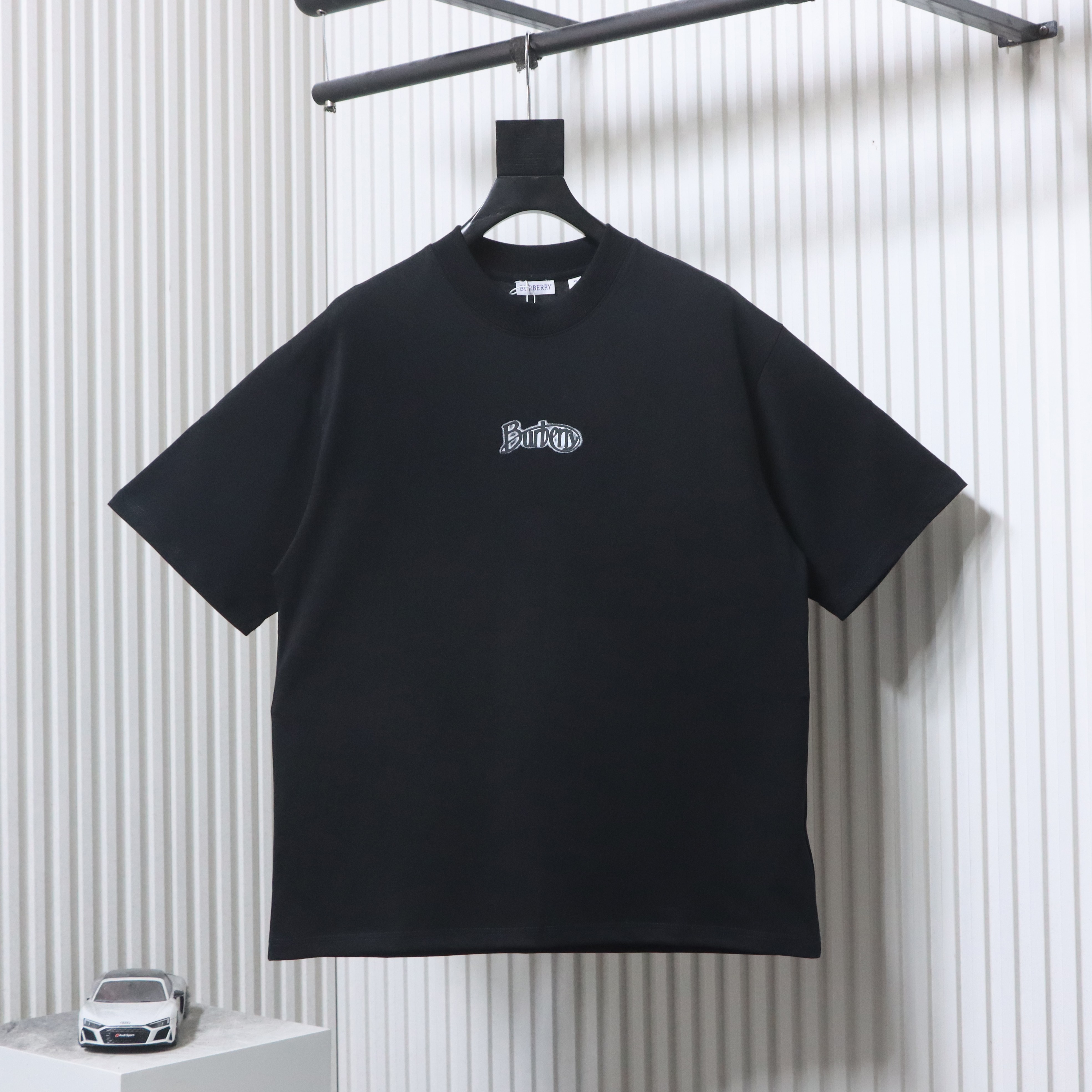 BURBERRY Print Logo Short Sleeve T-Shirt Style 2
