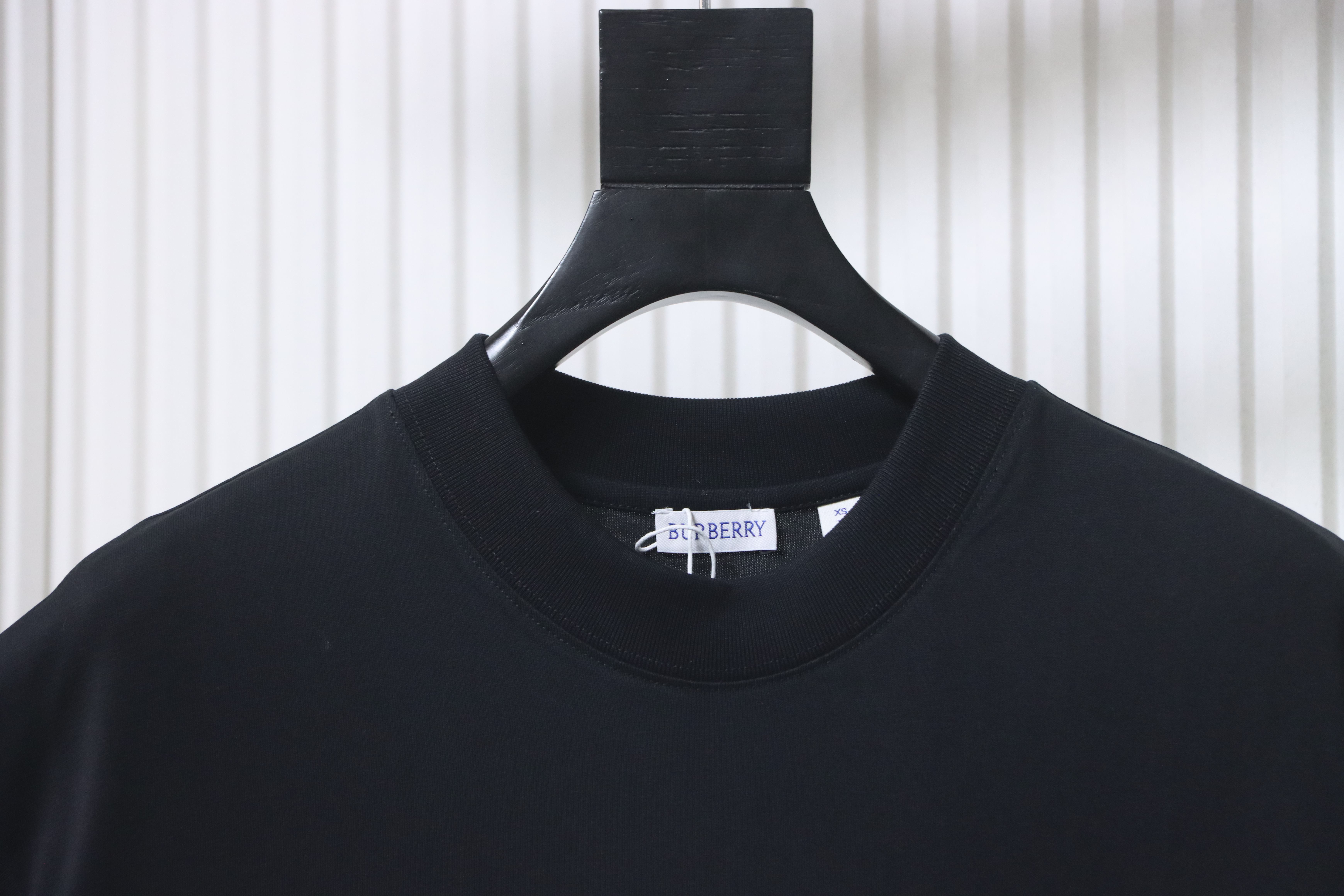 BURBERRY Print Logo Short Sleeve T-Shirt Style 2