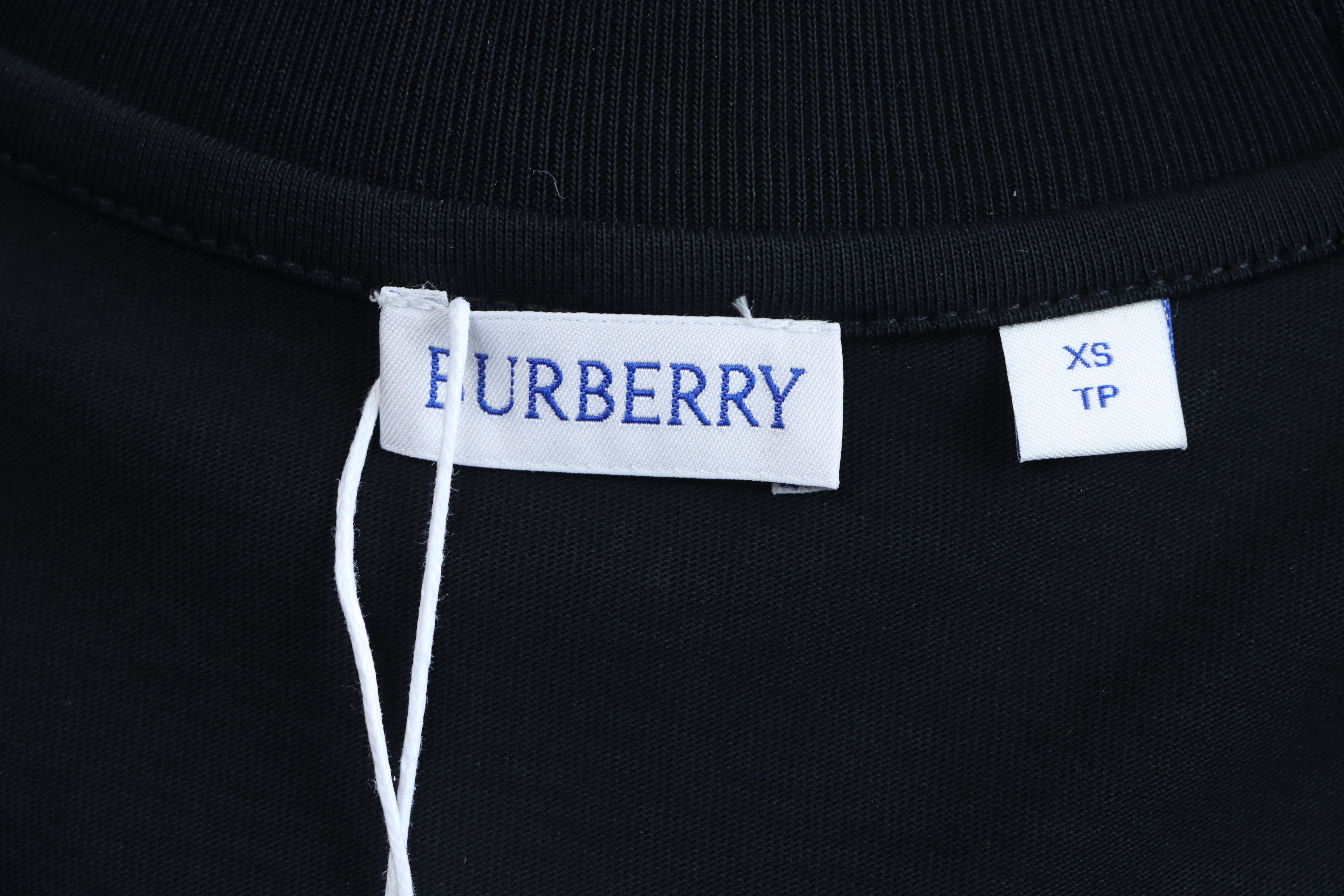 BURBERRY Print Logo Short Sleeve T-Shirt Style 2