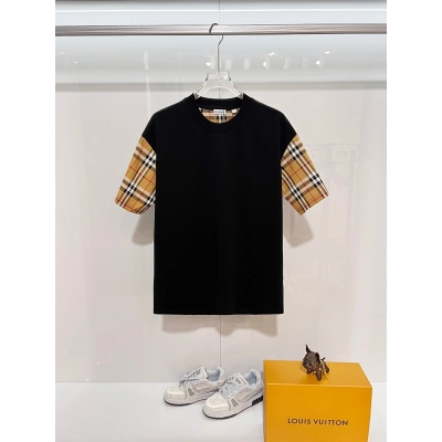 BURBERRY Shield Logo Short Sleeve Polo Shirt Style 3 01