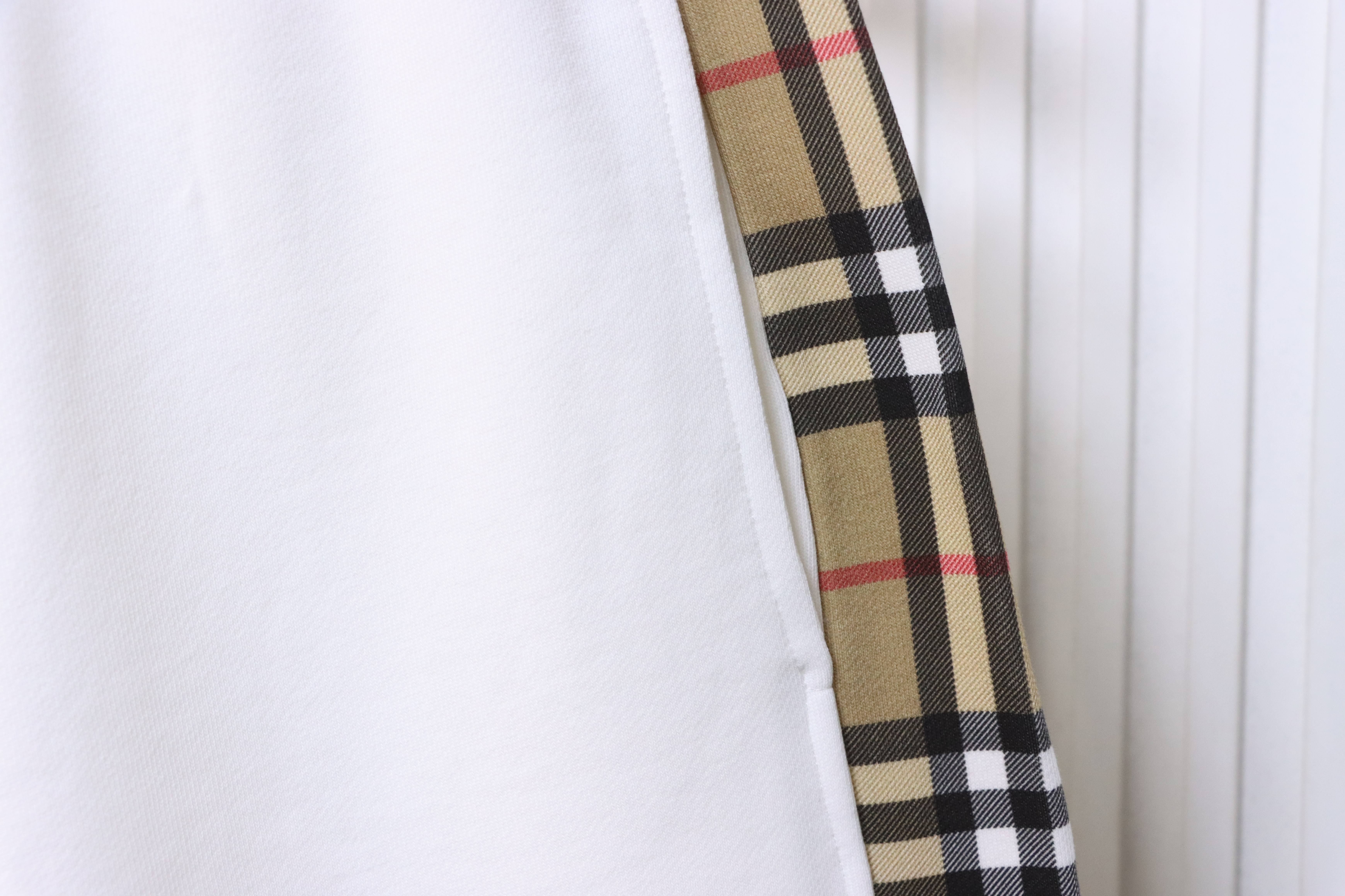 BURBERRY Side Check Webbing Shorts Style 1