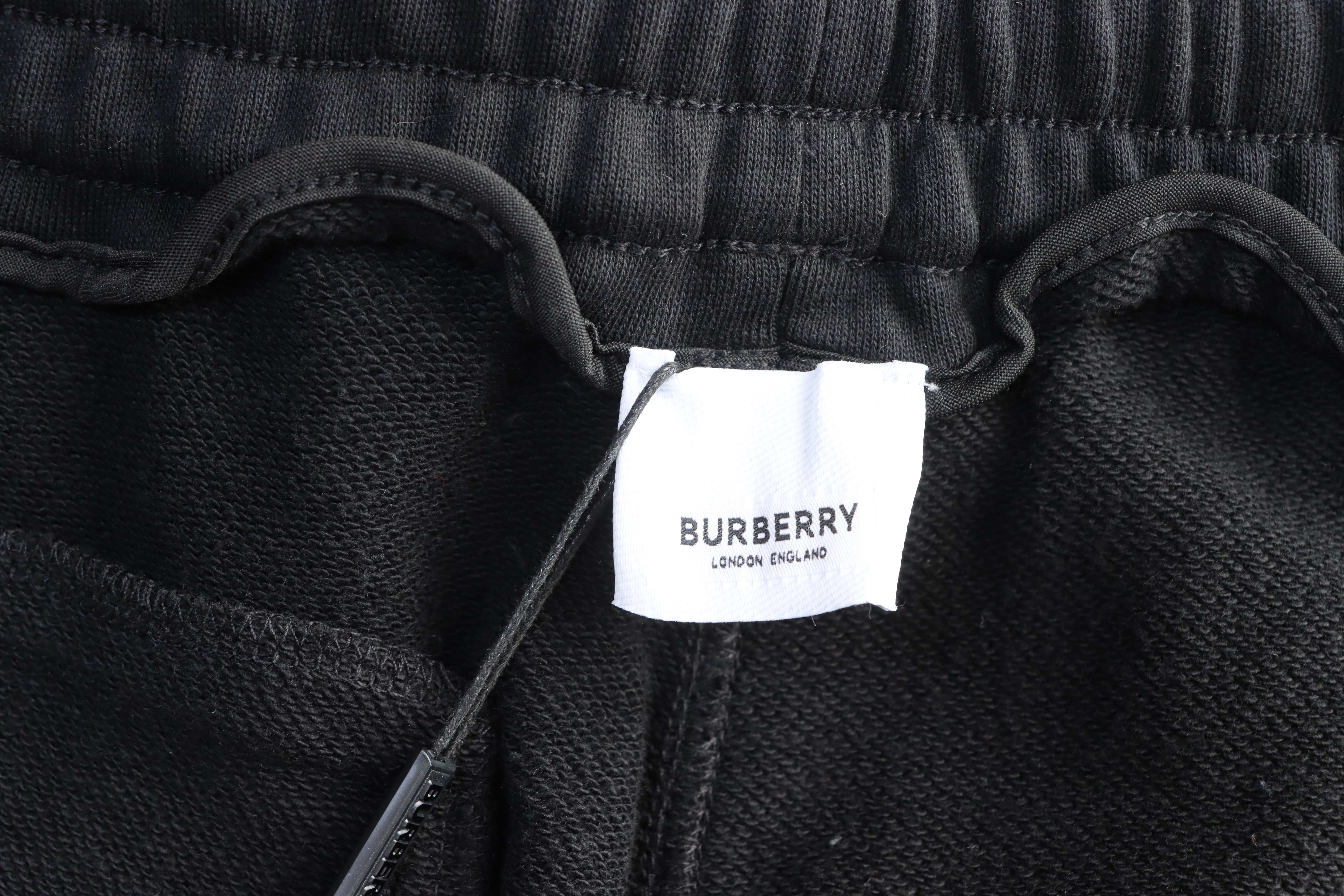 BURBERRY Side Half Check Webbing Shorts Style 1
