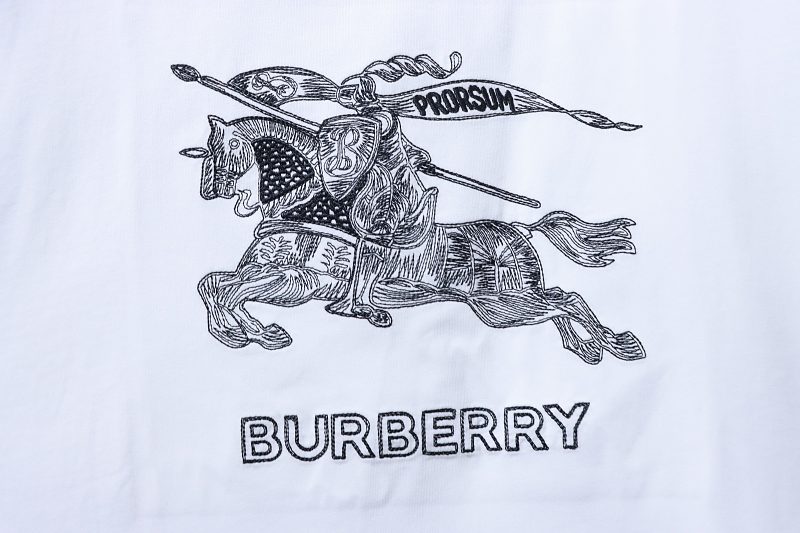 BURBERRY Sketch Knight Equestrian Embroidery Short Sleeve T-Shirt Style 1