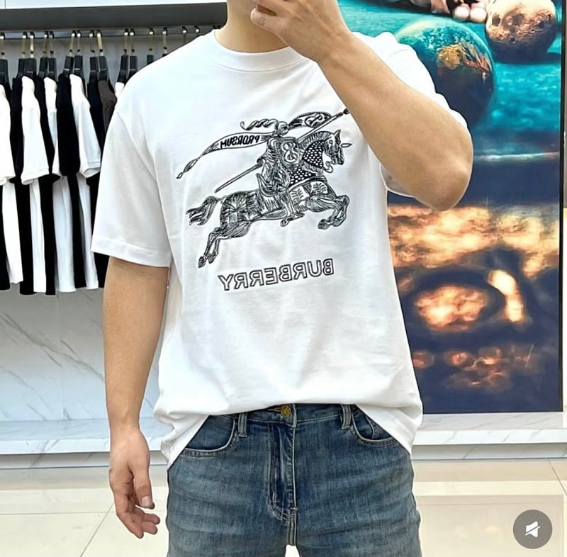 BURBERRY Sketch Knight Equestrian Embroidery Short Sleeve T-Shirt Style 1