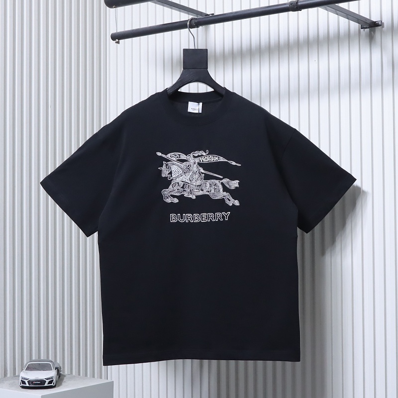 BURBERRY Sketch Knight Equestrian Embroidery Short Sleeve T-Shirt Style 2