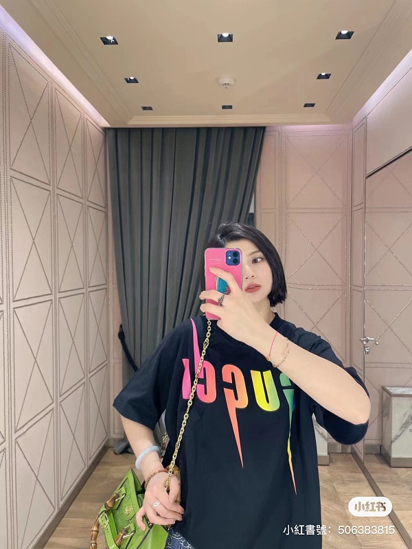 GUCCI 23SS Letter Print Gradient Lightning Short Sleeve T-Shirt Style 2