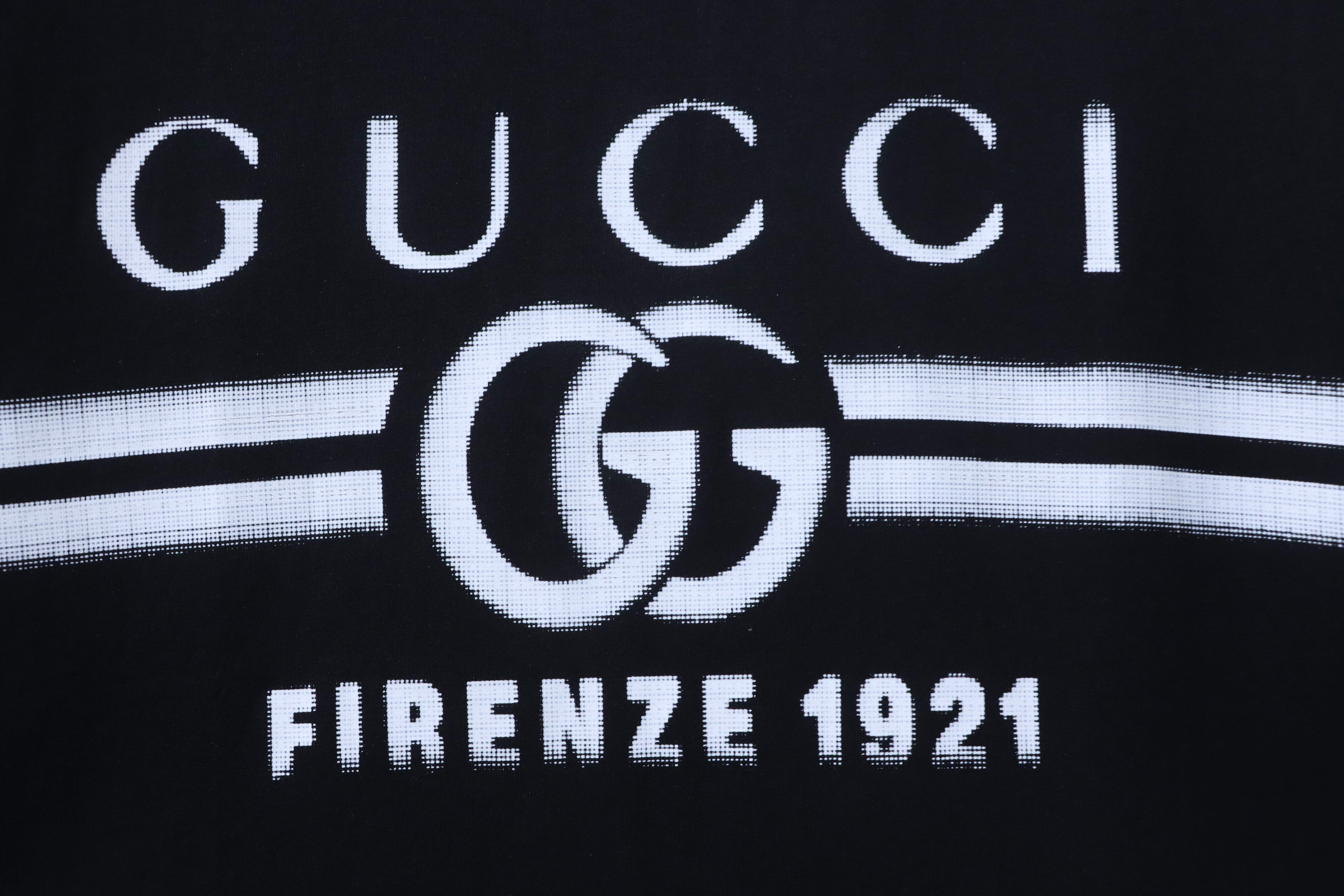GUCCI 24SS Gradient Belt Print Short Sleeve T-Shirt Style 2