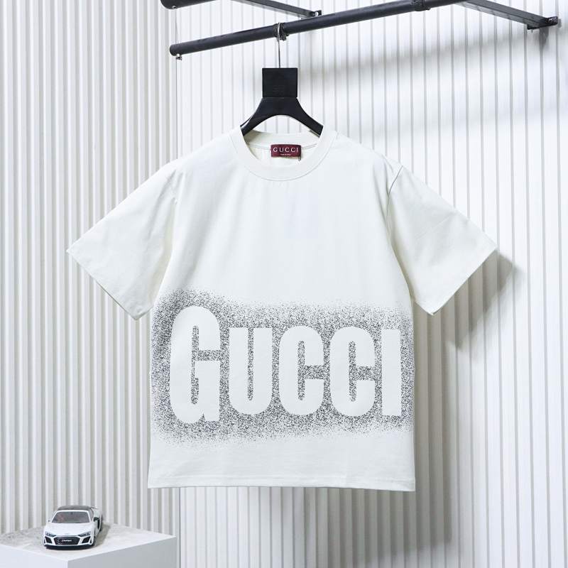 GUCCI 25SS Big Logo Short Sleeve T-Shirt Style 1