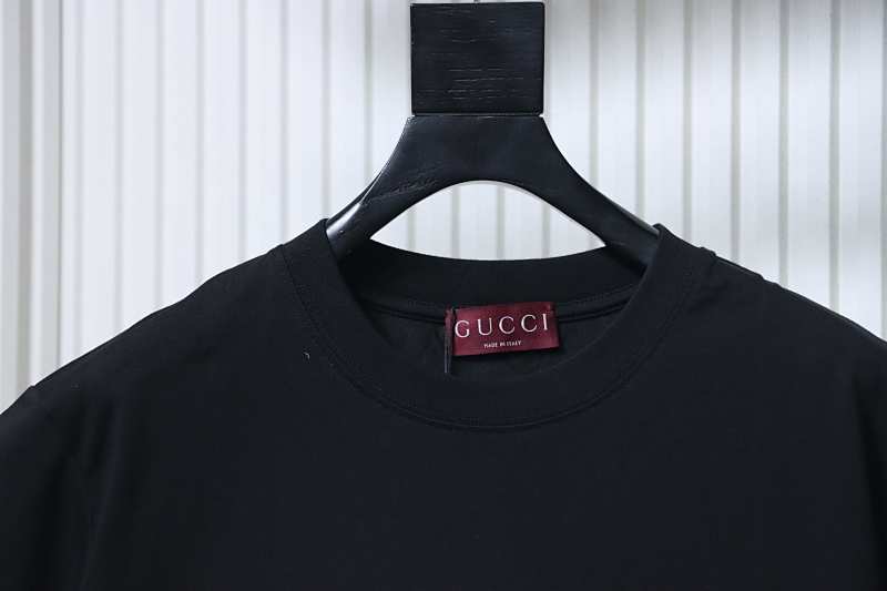 GUCCI 25SS Big Logo Short Sleeve T-Shirt Style 2