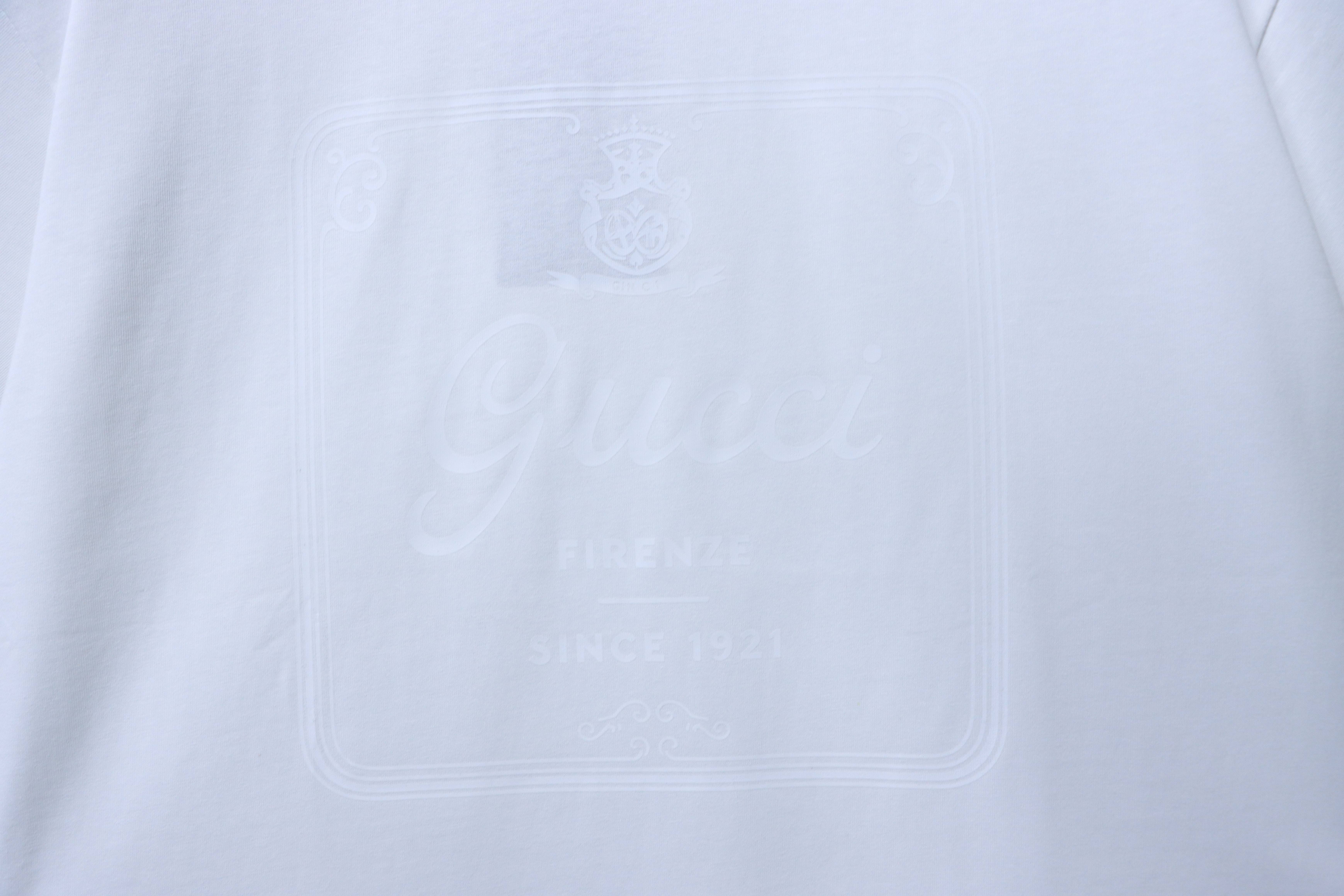 GUCCI 26SS Big Logo Print Short Sleeve T-Shirt Style 1