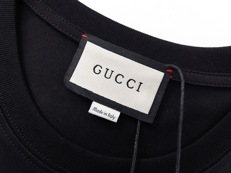 GUCCI Black Apricot Short Sleeve T-Shirt Style 520