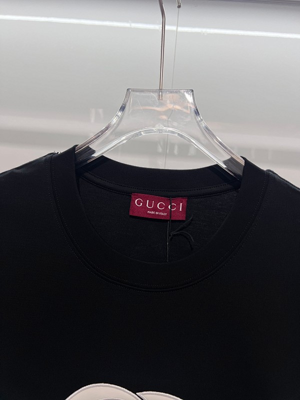 GUCCI Contrast Crew Neck Short Sleeve T-Shirt Style 2