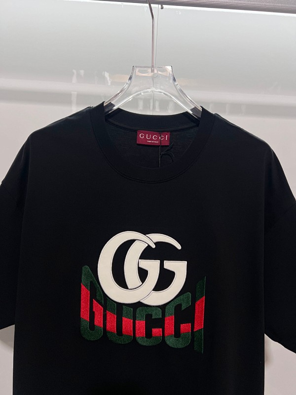 GUCCI Contrast Crew Neck Short Sleeve T-Shirt Style 2