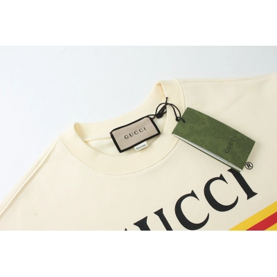 GUCCI Crew Neck Print Sweatshirt 02