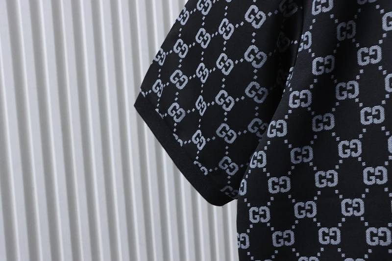 GUCCI Double G Allover Double G Collar Allover Print Short Sleeve Polo Shirt