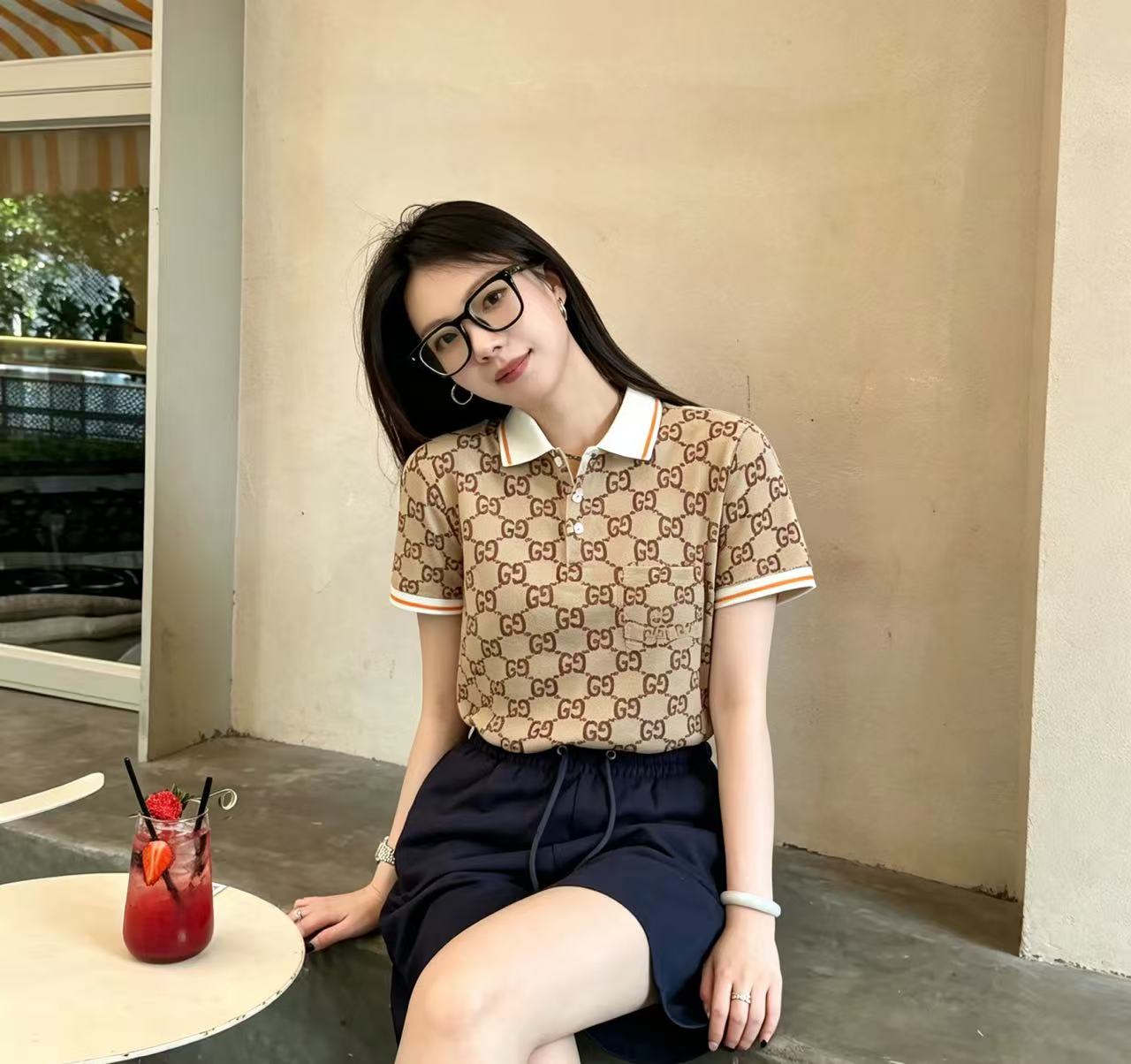 GUCCI Double G Allover Double G Jacquard Allover Print Logo Short Sleeve T-Shirt