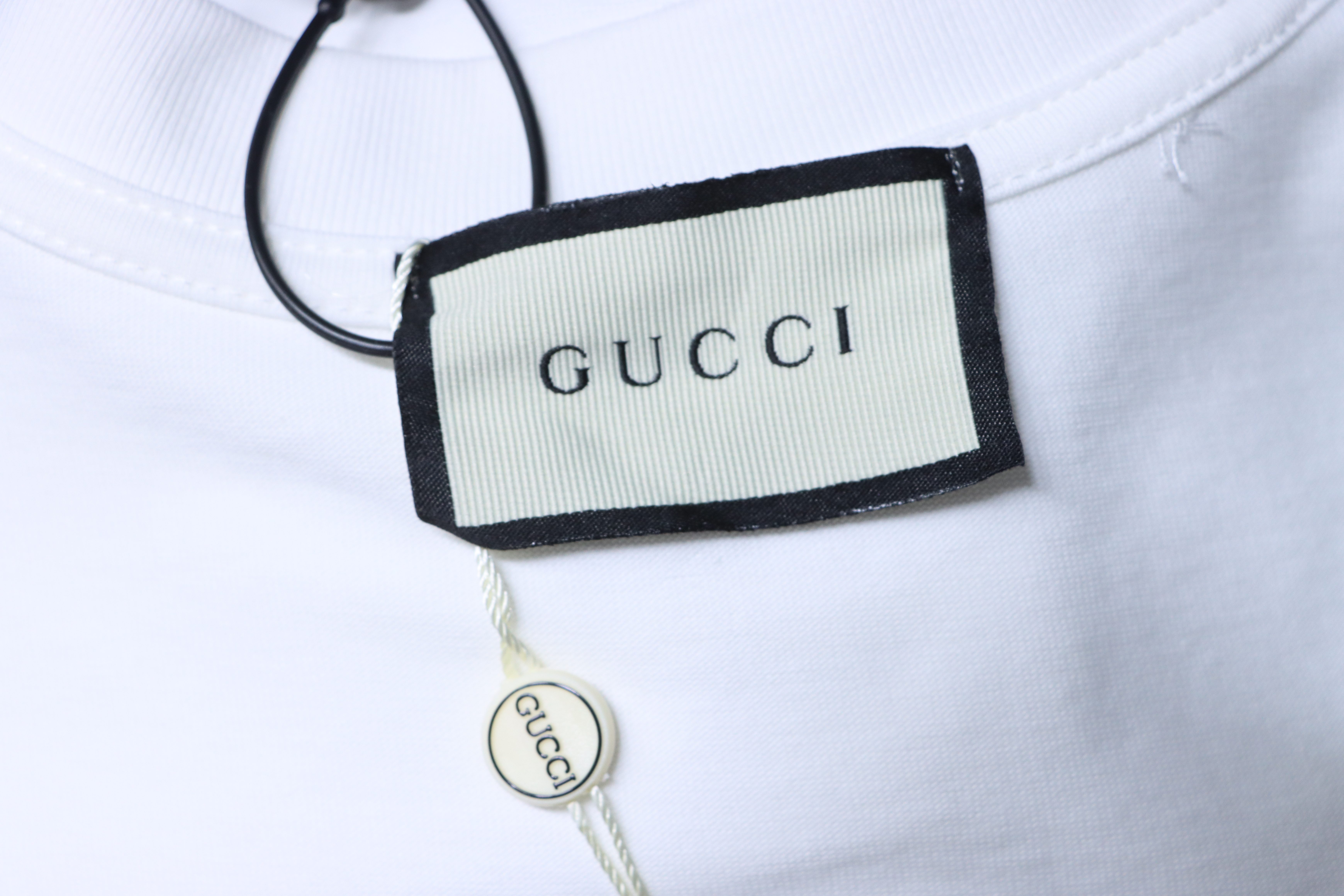 GUCCI Double G Contrast Big Logo Crew Neck Short Sleeve T-Shirt Style 1