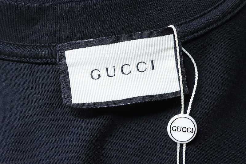 GUCCI Double G Contrast Big Logo Crew Neck Short Sleeve T-Shirt Style 2